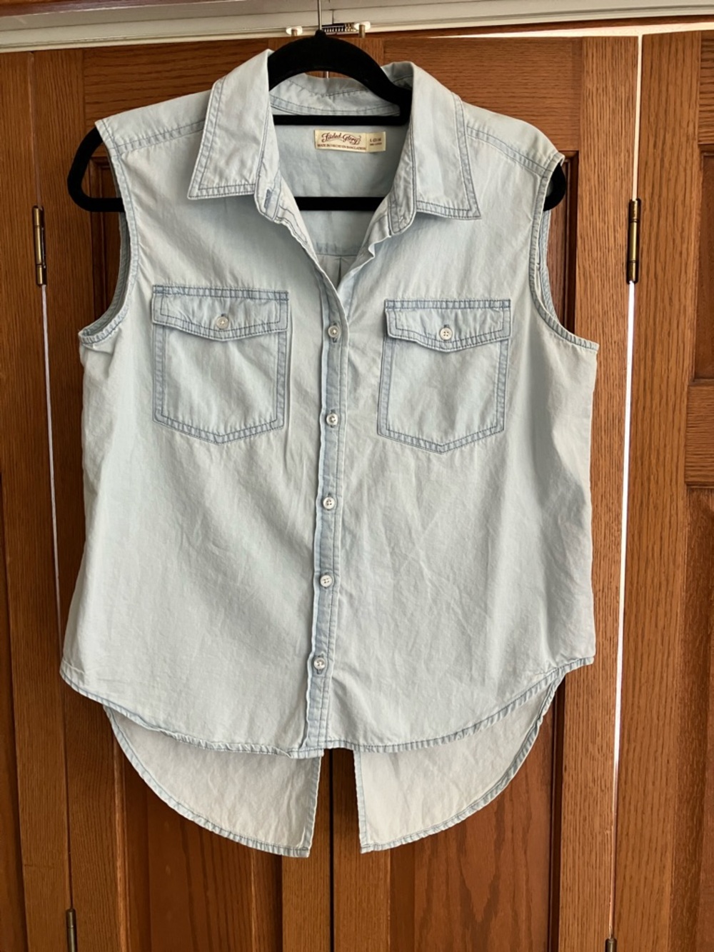Faded Glory Light Blue Cotton Button-Up Top large